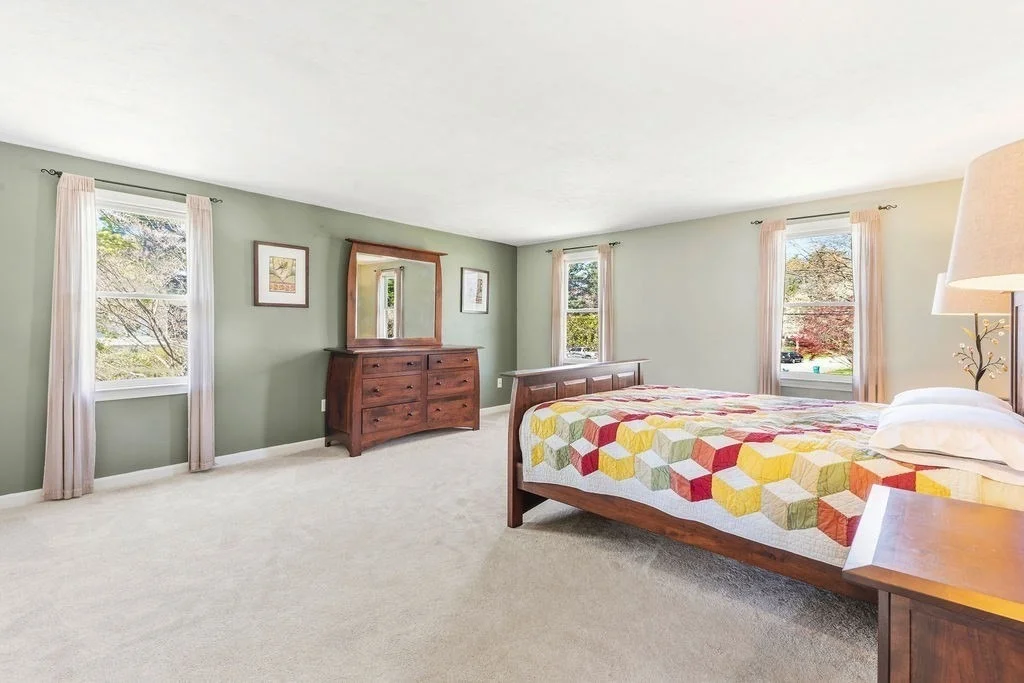 Photo of 192 Fairway Dr