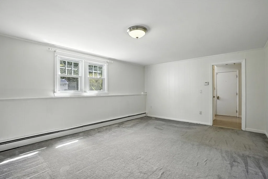 Photo of 10 Diantonio Dr