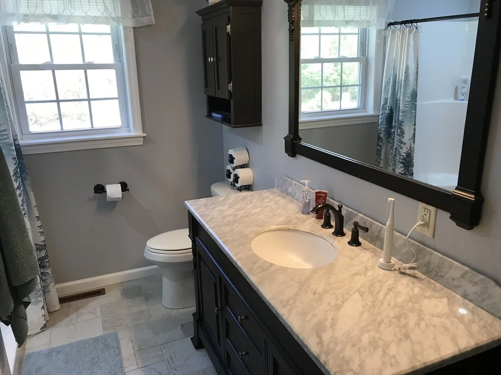 Photo of 631 Warren Wright Rd