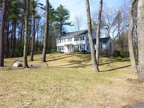 Photo of 16 Sylvan Lane