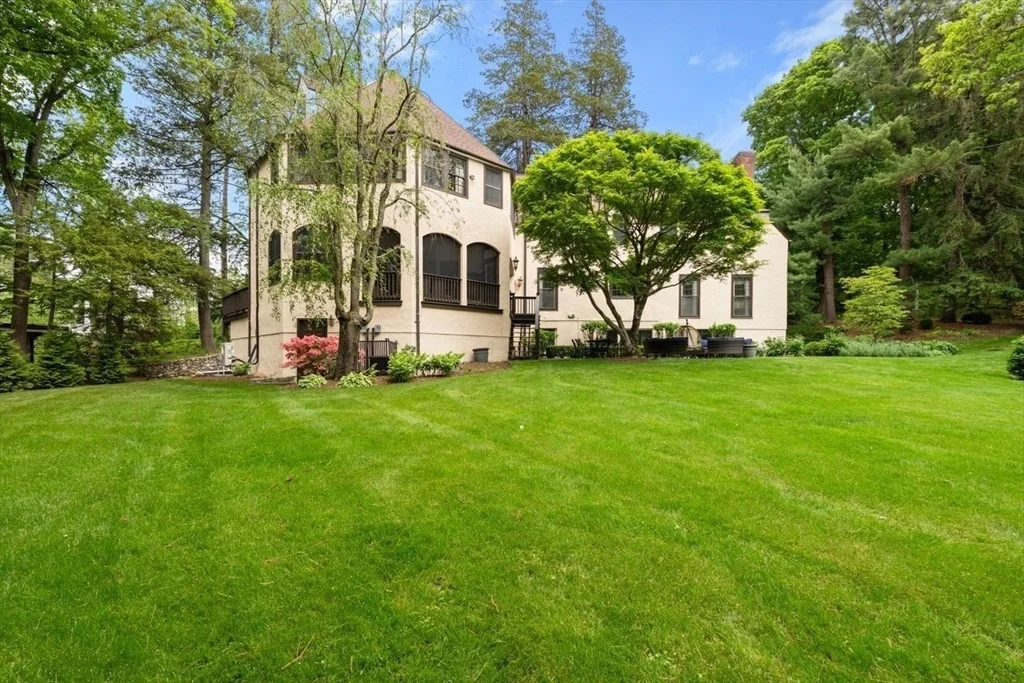 Photo of 85 Gate House Road