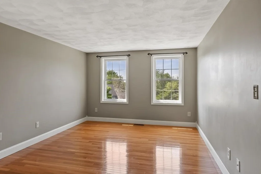 Photo of 7 Cameron Way