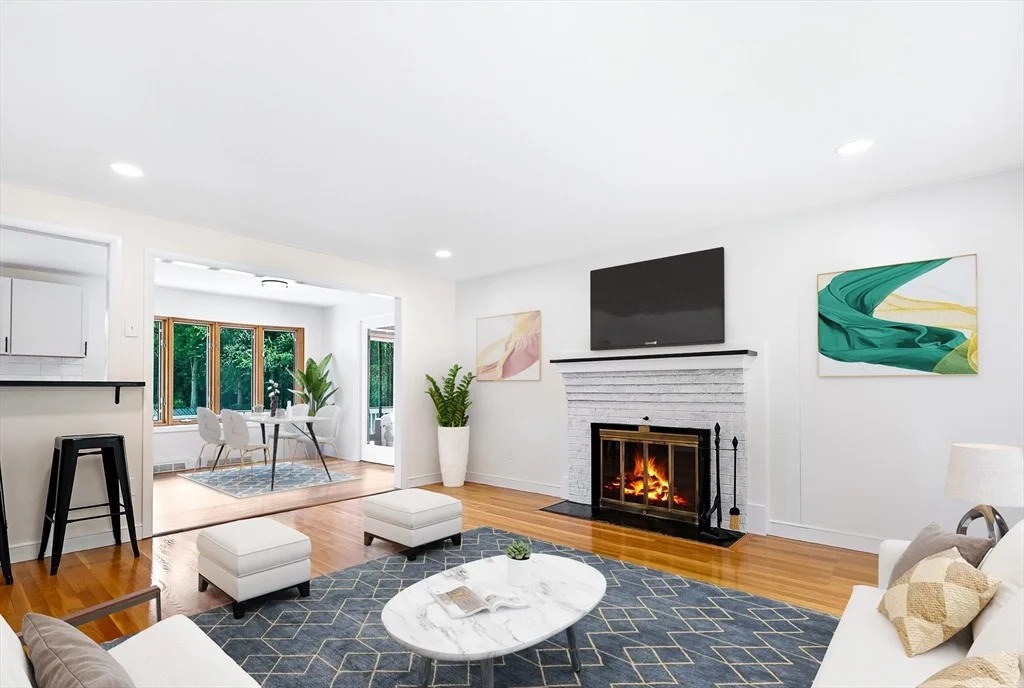 Photo of 90 Butternut Ln