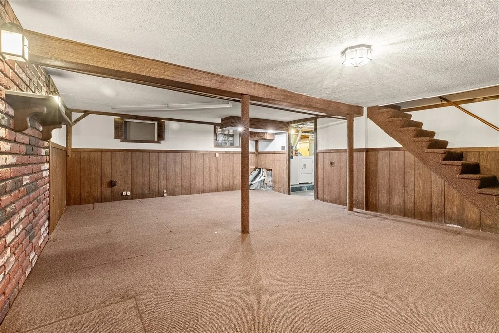 Photo of 16 Breakheart Road