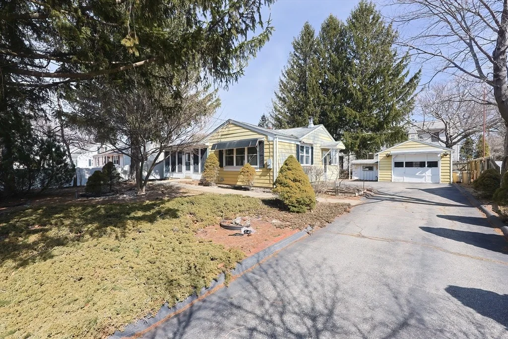 Photo of 65 Patterson Ave