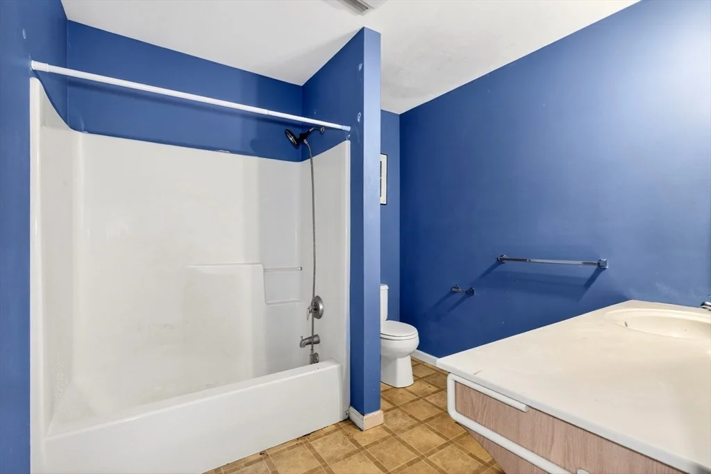 Photo of 70 Walnut St