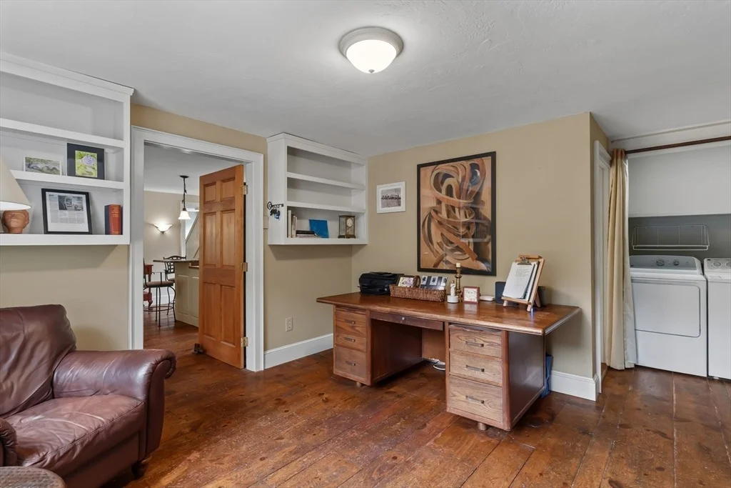 Photo of 292 Warren Rd