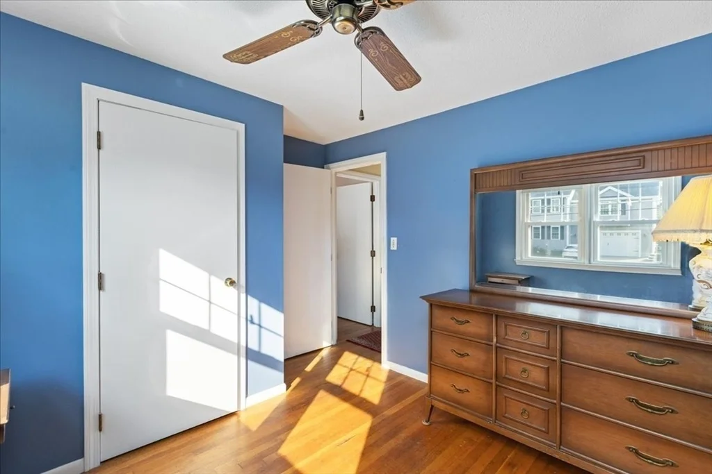 Photo of 15 Blue Jay Avenue