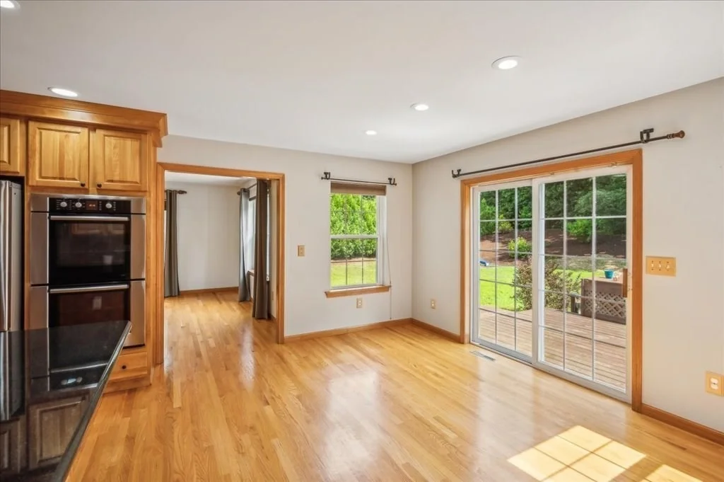 Photo of 77 Cheryl Cir