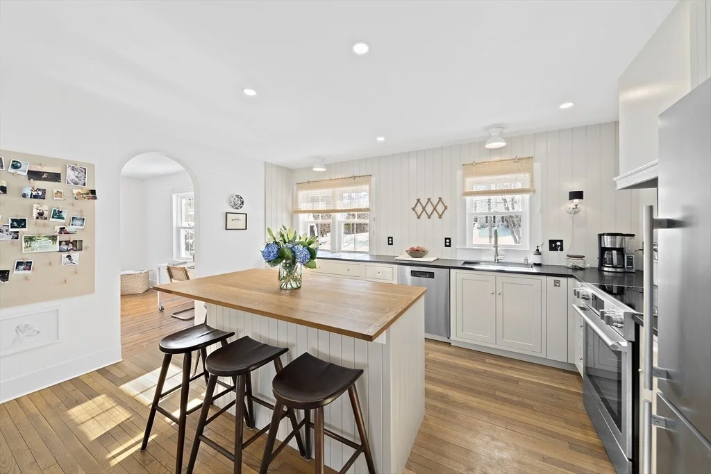 Photo of 339 State Street