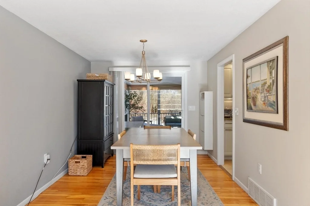 Photo of 11 Juniper Brook Rd