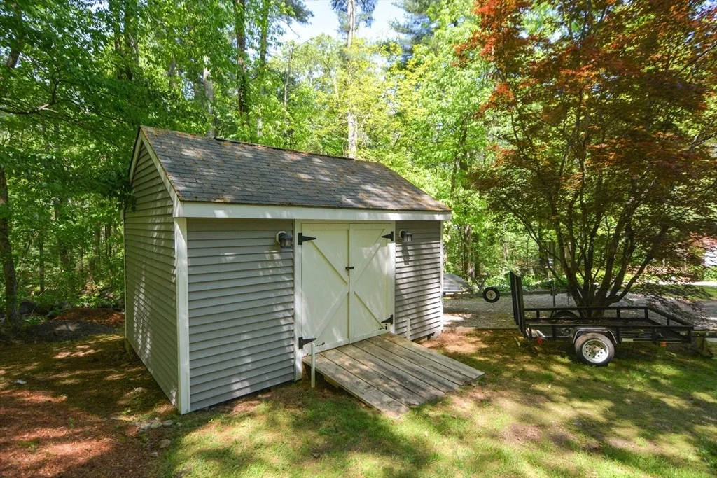 Photo of 33 Rockmeadow Rd Ext