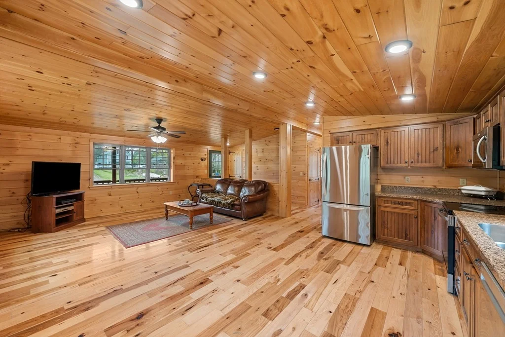 Photo of 22 Carpenter