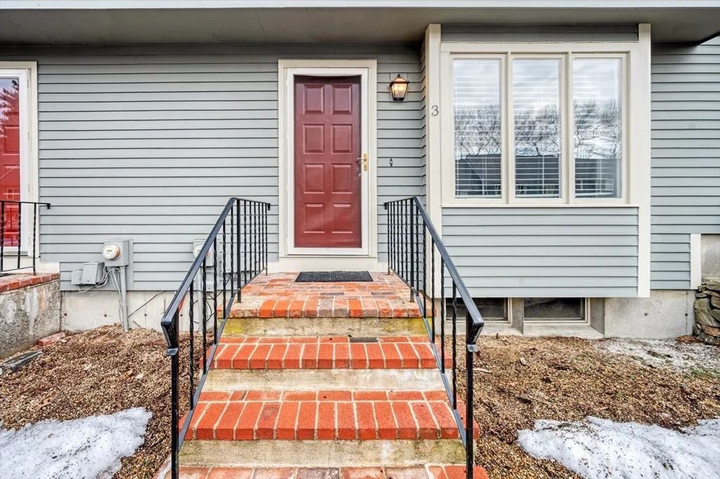 Photo of Unit 3 at 4 Deer Path