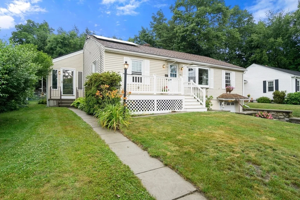 Photo of 1 Korch Ave