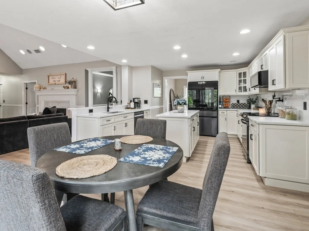 Photo of 33 Smallwood Cir