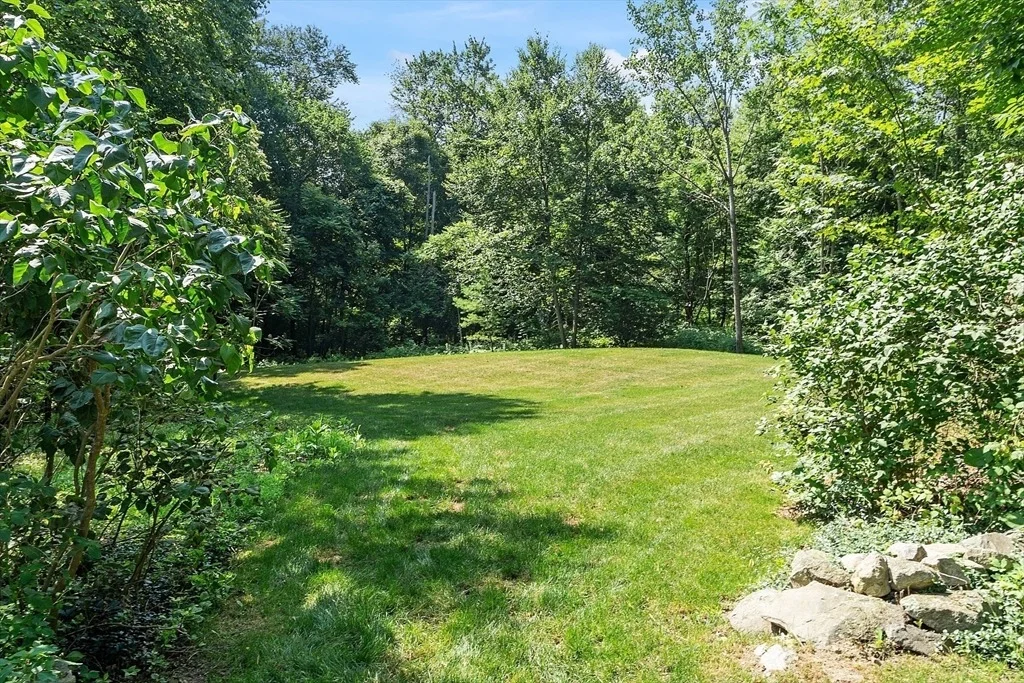 Photo of 159 West Bare Hill Rd