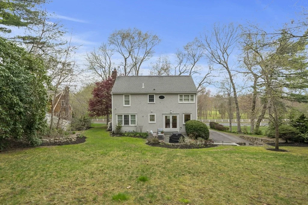 Photo of 46 Fairways Edge Drive
