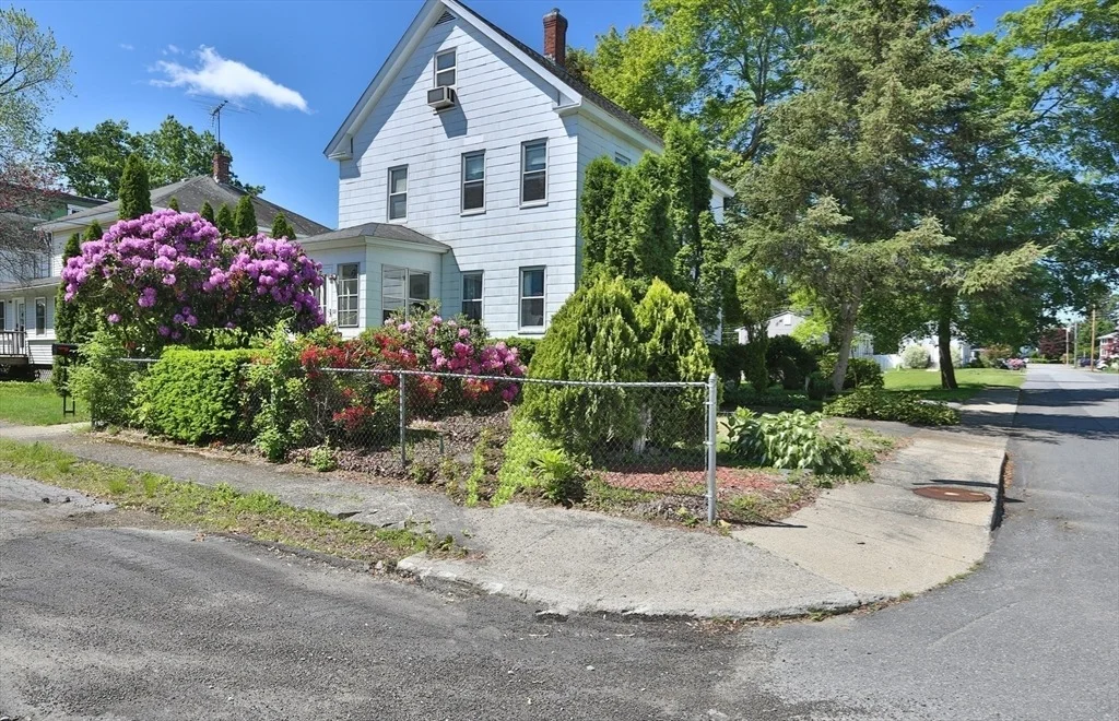Photo of 32 Carter St