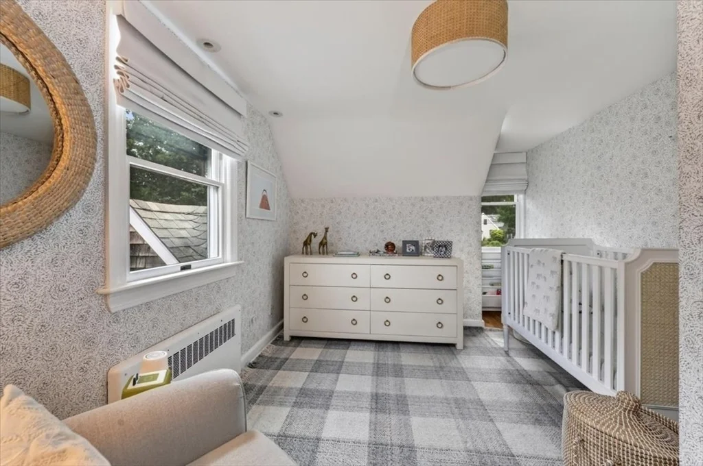 Photo of 14 Bradley Woods Dr