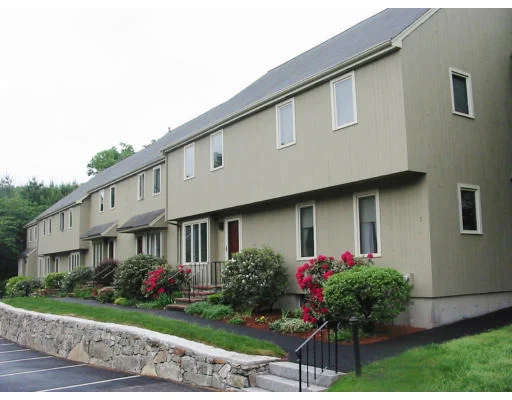 Photo of Unit 4 at 4 Deer Path