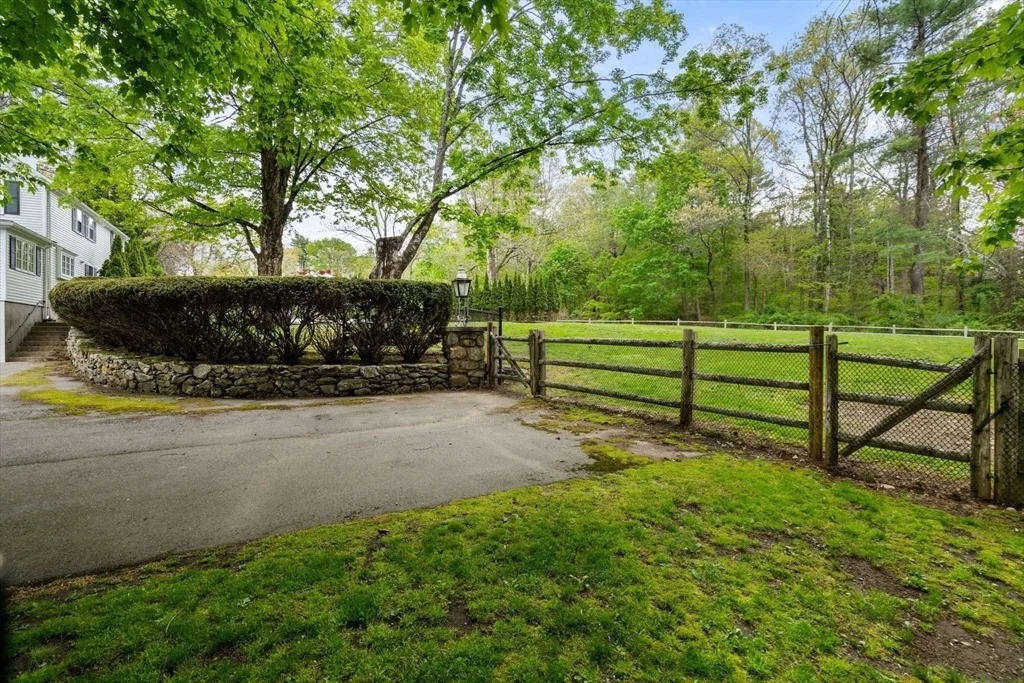 Photo of 12 Greystone Road