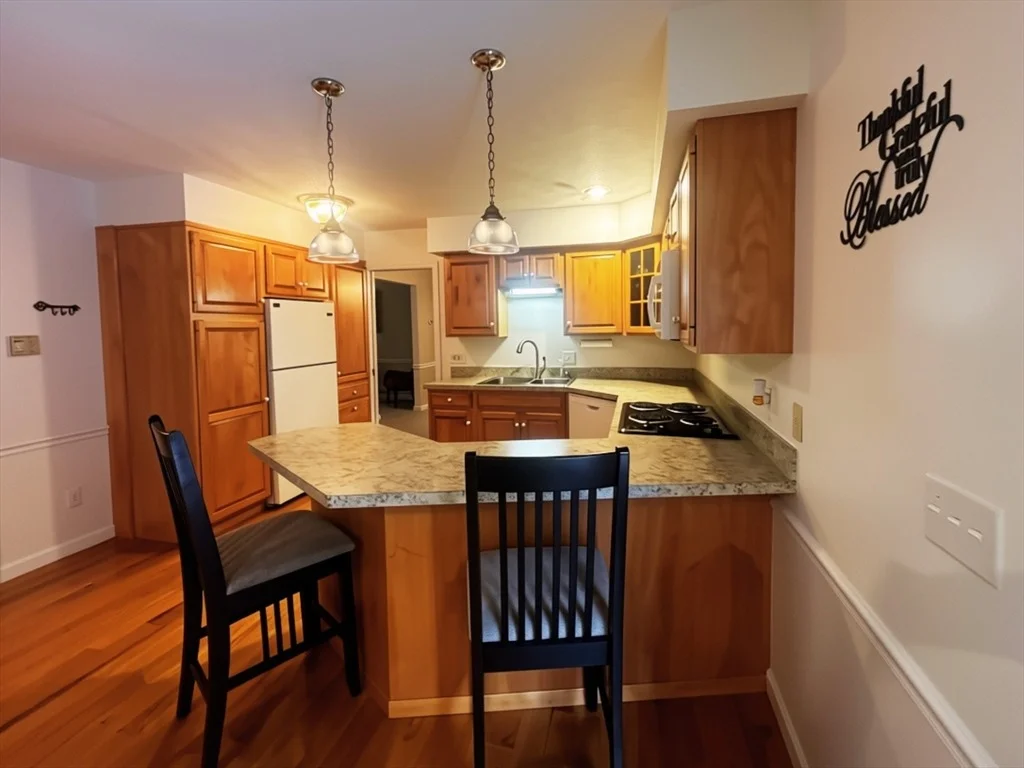 Photo of 39 Venture Dr