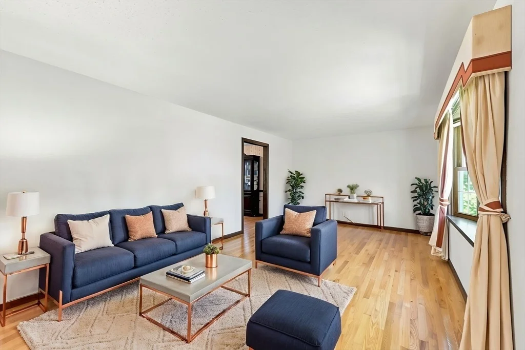 Photo of 76 Mohawk Dr