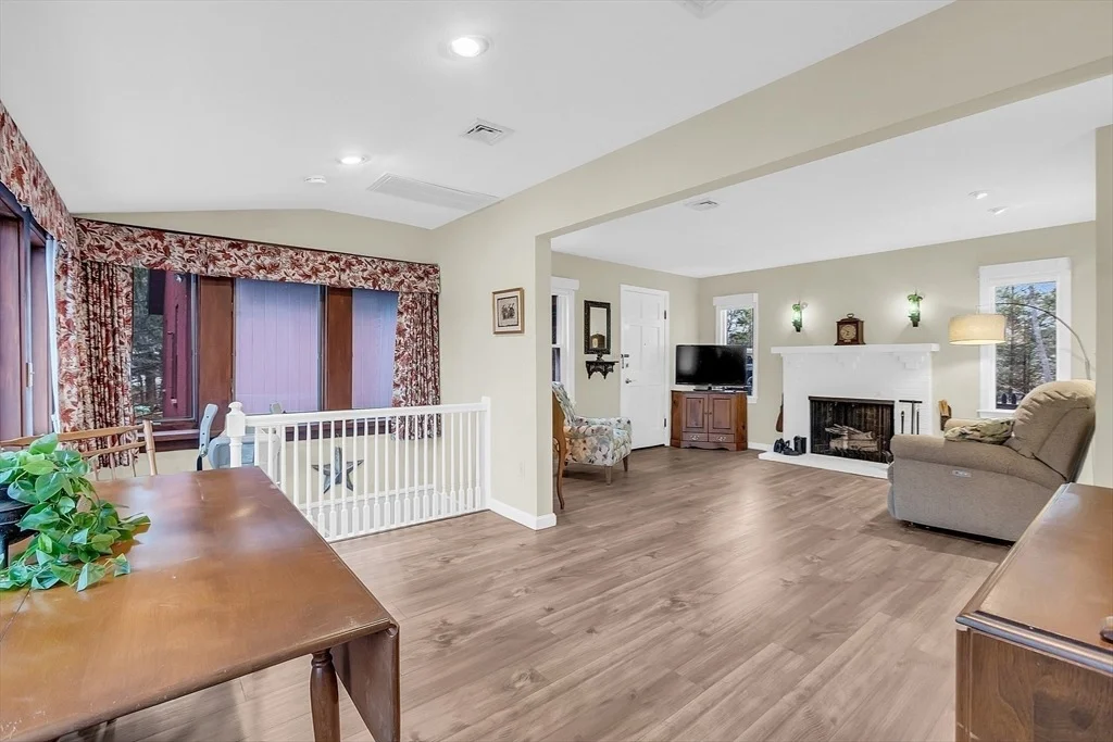 Photo of 16 Ridgewood Rd