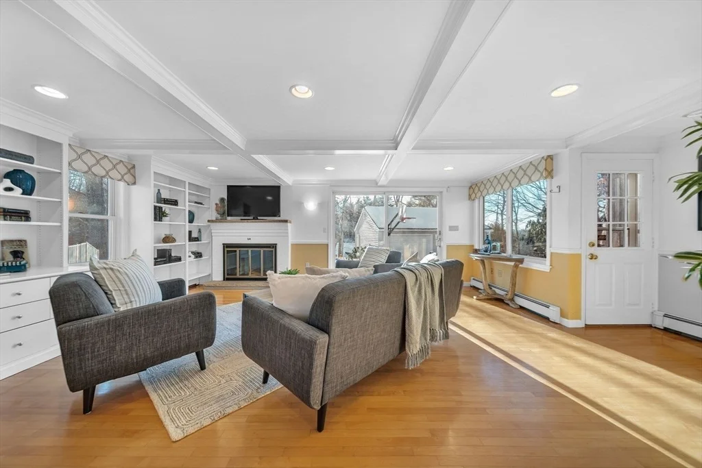 Photo of 26 Varick Hill Rd