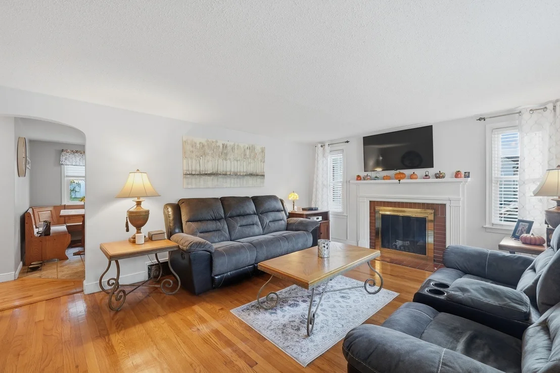 Photo of 57 Parkview St