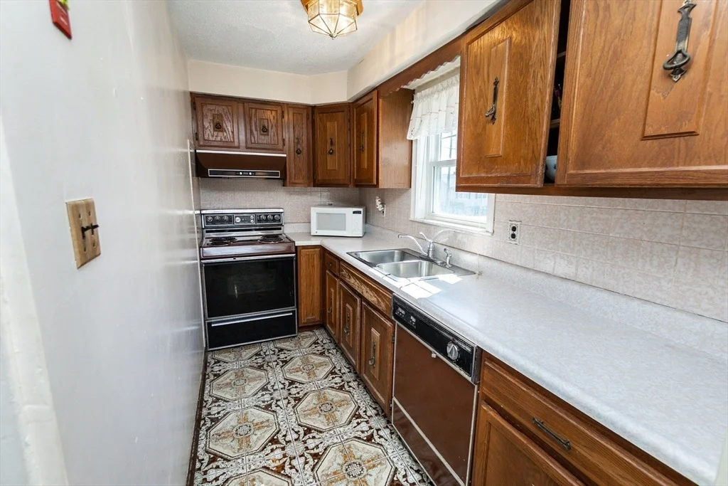 Photo of 2 Sheldon Rd