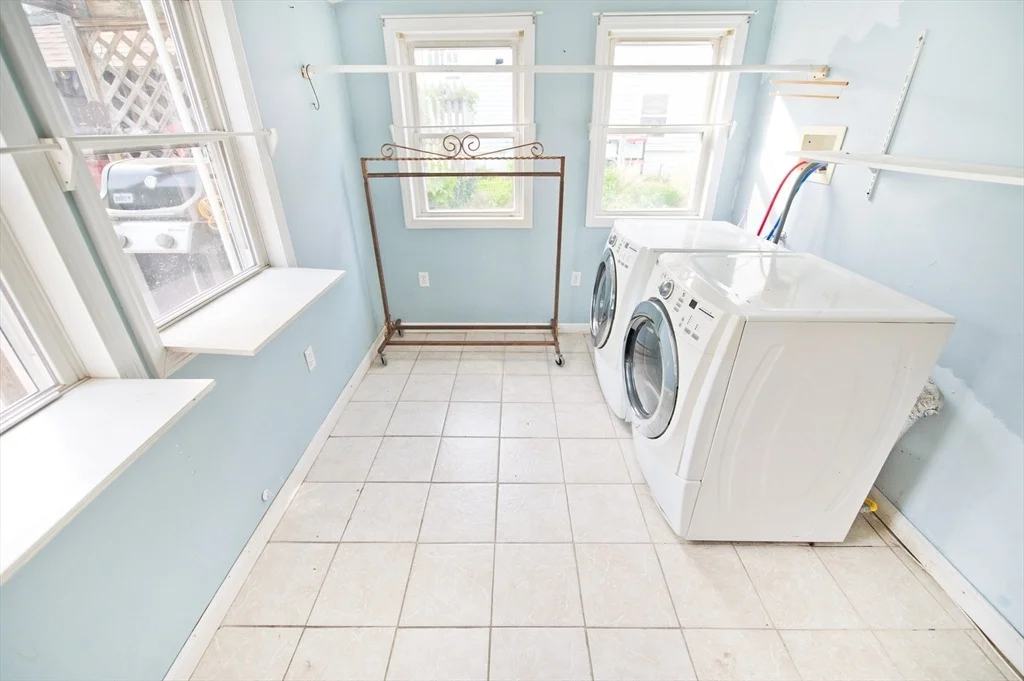Photo of 38 Kimball Beach Rd