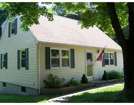 Photo of 11 Brewster Rd