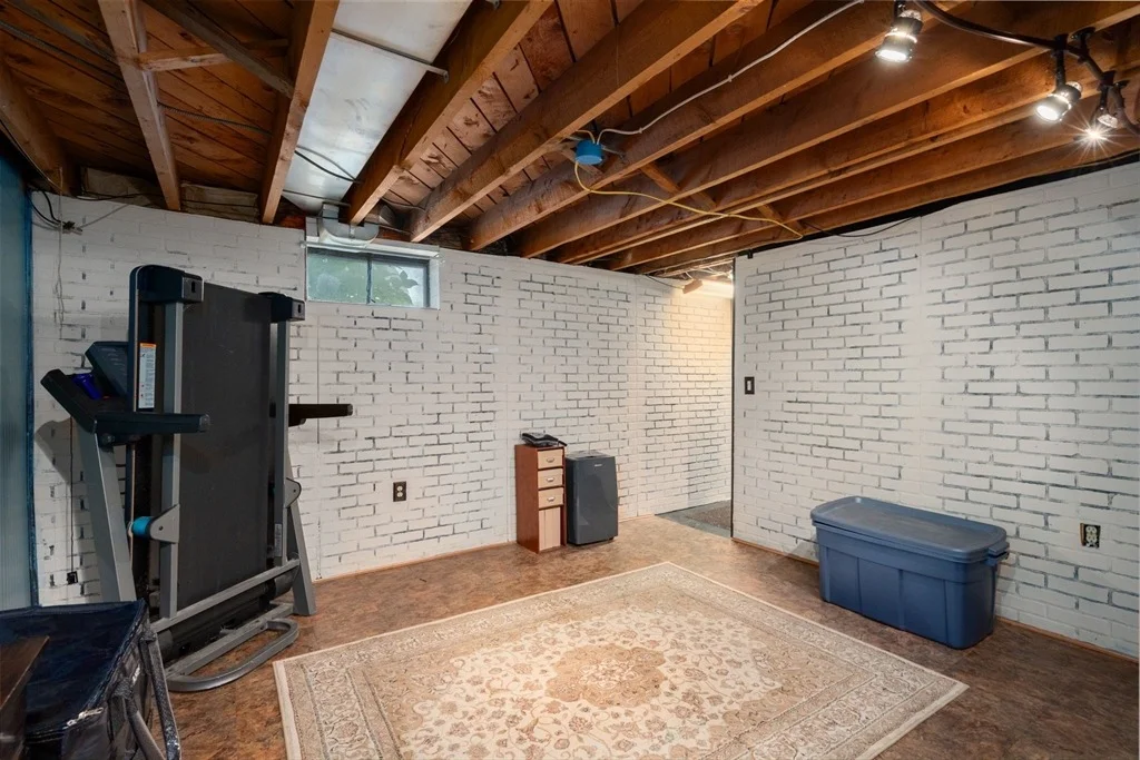Photo of 195 Cady St