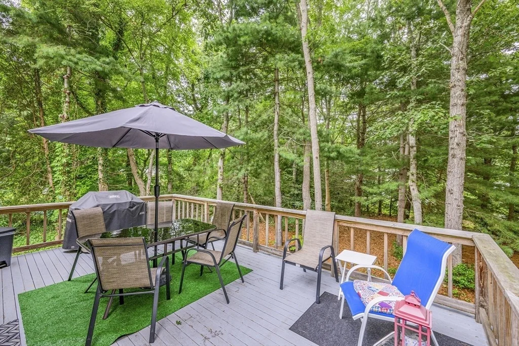 Photo of 5 Hinckley Circle