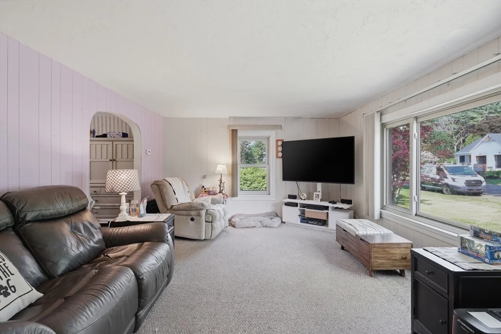 Photo of 17 Buttonwood Place