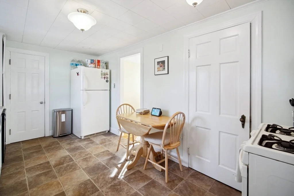 Photo of 39 Gilman St