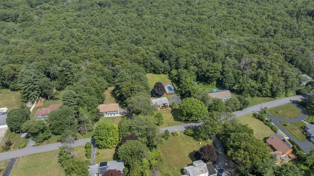 Photo of 27 Hillside Dr