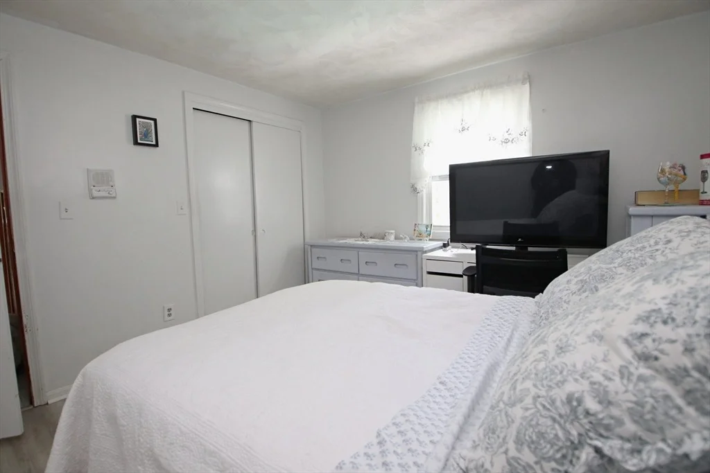 Photo of 19 Juliette Rd.