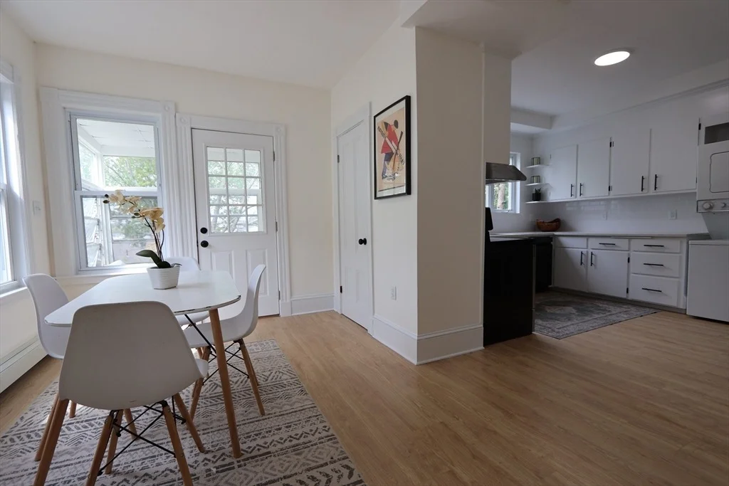Photo of 331 Proctor Ave
