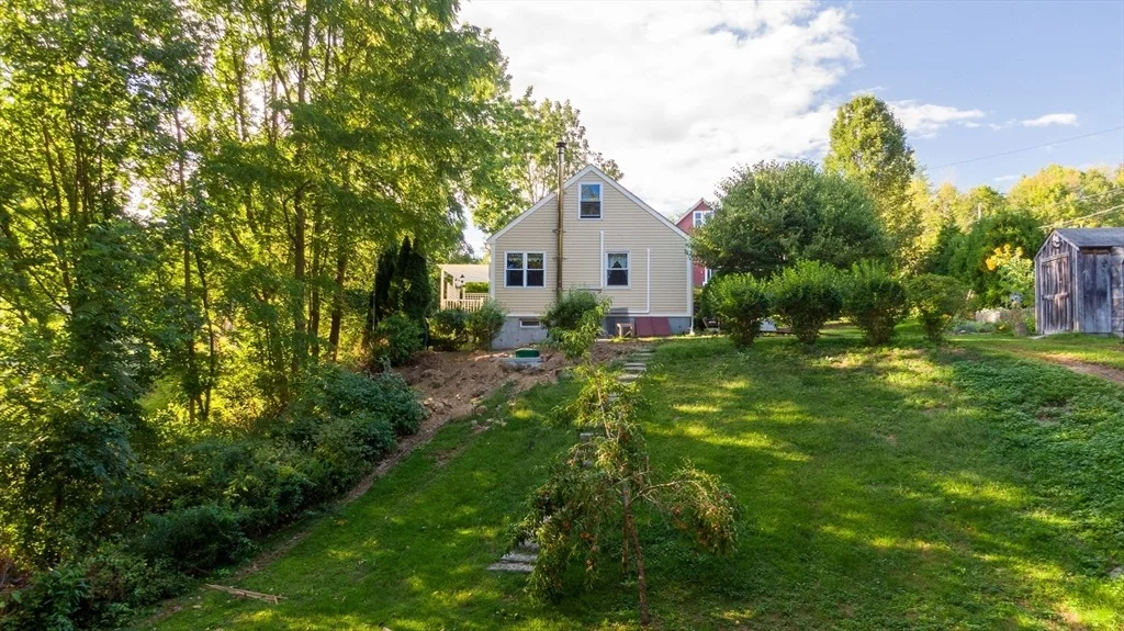 Photo of 298 Torrey Rd