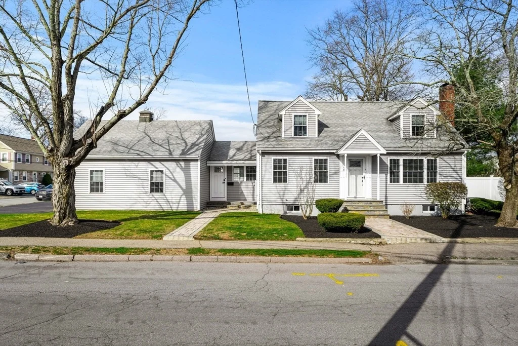 Photo of 49 Grove Cir