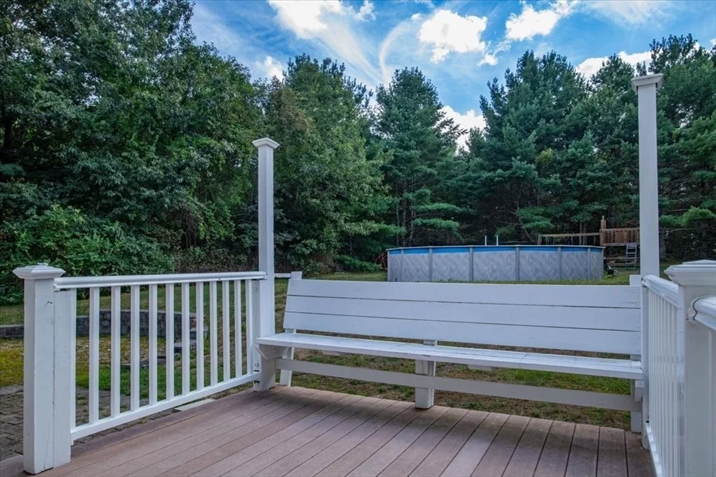 Photo of 33 Barnstable Rd