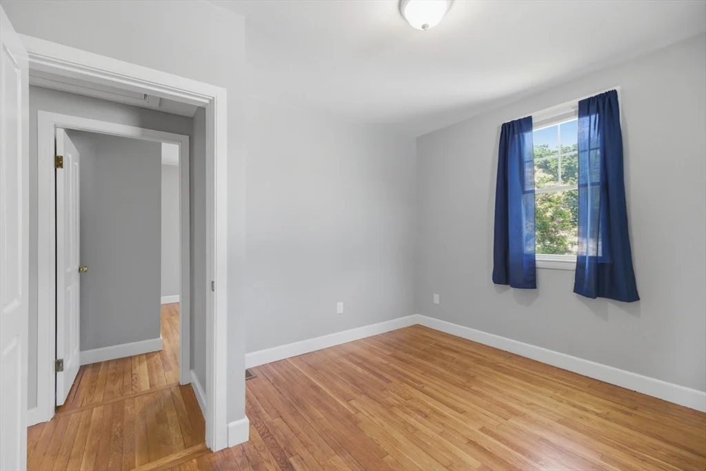 Photo of 5 Vine St