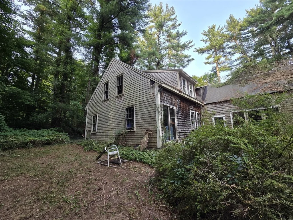 Photo of 425 Main St