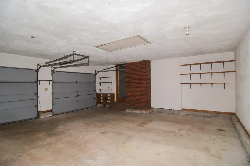 Photo of 356 Linebrook Rd.