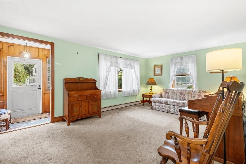 Photo of 16 Breakheart Road