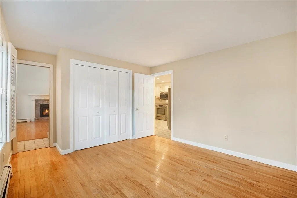 Photo of 28 Peacock Dr