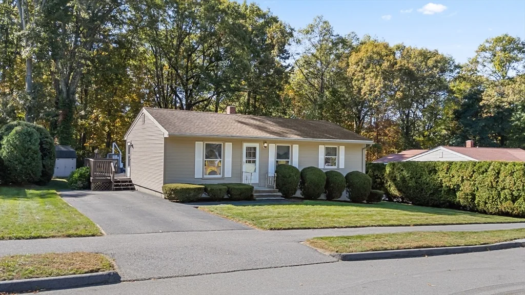 Photo of 6 Hingham Rd